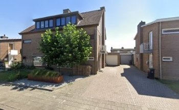 Auto- en motorrijschool Essers