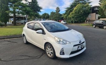 Thomas Driving School - Driver Training | Instructor| Courses Auckland