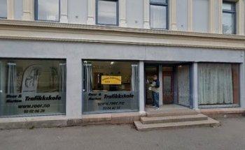 Reer & Horten driving school