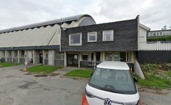 Knut Wallem driving school