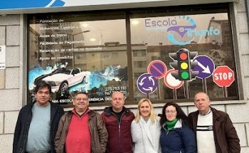 Escola de Condução Triunfo