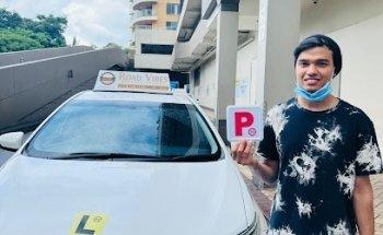 Road Vibes Driving School