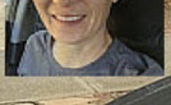 A. Auto Julia's Driving School