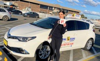 Driving Lessons Academy (ড্রাইভিং শিক্ষায়তন)