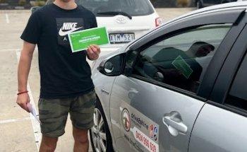 drive2shine - Driving School