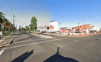 CeeBeez Driving School