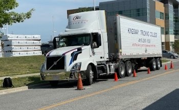 Kingsway Trucking College | Driving School | 环球驾校总校