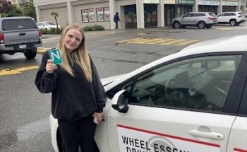 Wheel Essential Driving School/Wheel Essential Road Test Rental