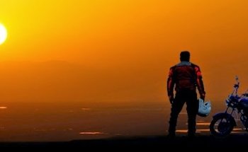 SUNDAY MOTORCYCLE SCHOOL