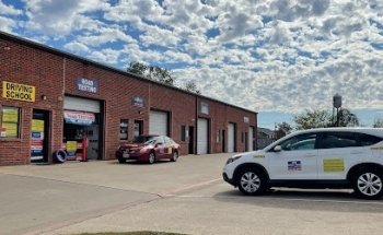 Ultimate Driving School