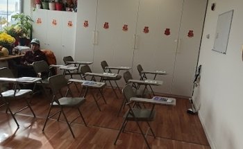 Thai Thuy Auto School