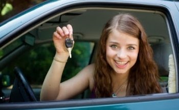 Chez Driving School LLC