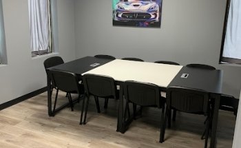 Trace's Driving School