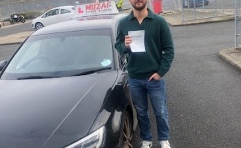Muzaf Driving School Manchester | Manual and Automatic Driving Lessons in Manchester | Best Intensive Driving Courses