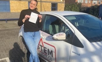 Elvis&Eri Automatic Driving School