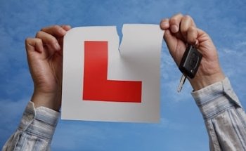 ANDOVER DRIVING ACADEMY (Andover)