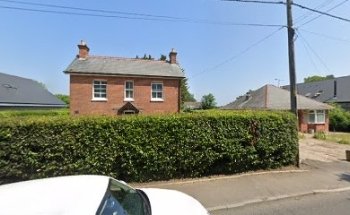 YouNique School of Motoring