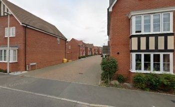 Automatic Mak / AA Driving School