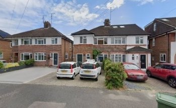 Leigh's Driving School