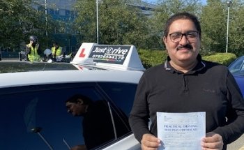 DRIVING SCHOOL IN ILFORD (Justdrivedrivingschool)