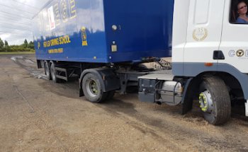 College (UK) & Co Ltd