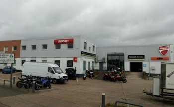 Laguna Performance Centre