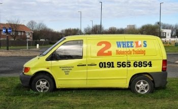 2 Wheels Motorcycle Training