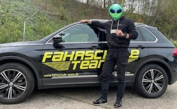 Fahrschule-Team - Dimitri Surikow