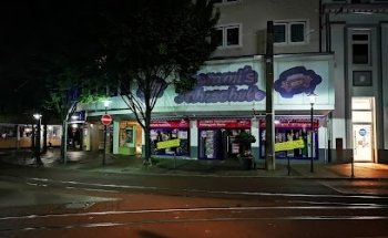 Tommi`s Driving School GmbH