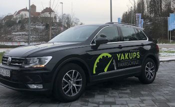 Yakups Fahrschule