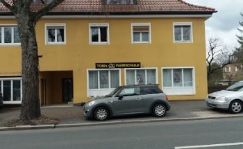 Tom's O.K. Driving School