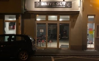 Drive out - Die Fahrschule