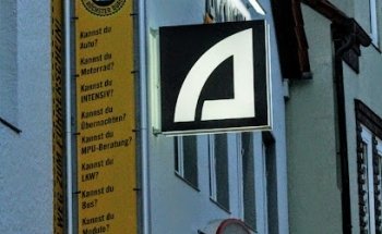 ACADEMY Fahrschule Welpott GmbH