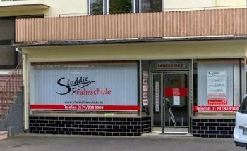 Sladdis Fahrschule