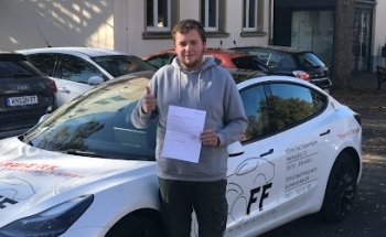 Fahrwerk Fahrschule GmbH