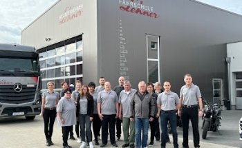 Fahrschule und Busunternehmen Lehner
