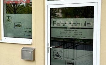Viktors Fahrschule