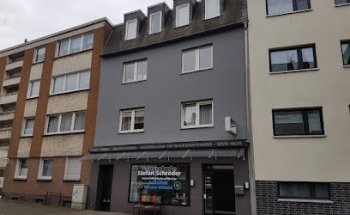 Stefan Schröder driving school