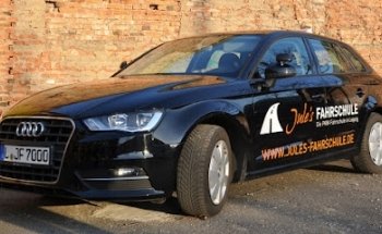Jule's Fahrschule