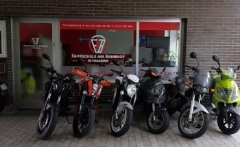 Fahrschule am Bahnhof