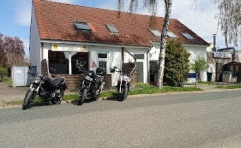 Fahrschule Ahlten, Michael Floto