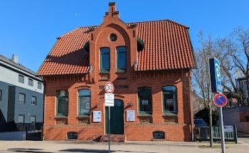 Fahrschule Voß GmbH & Co. KG Rundeel 15, 31535 Neustadt