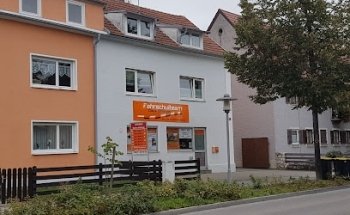 Fahrschulteam Claus Ottillinger