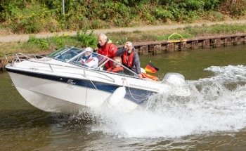 Bootsfahrschule Burchard UG (haftungsbeschränkt) & Co. KG