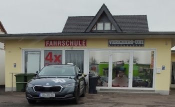 Fahrschule Verkehrs-Uni