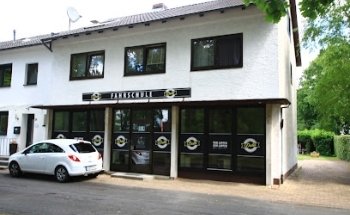 Fahrschule Delil Kizilboga GmbH & Co. KG