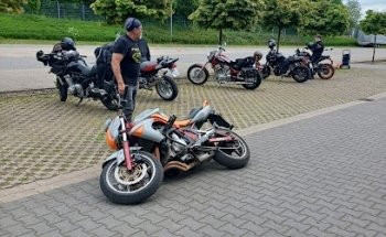 Motorrad training owl