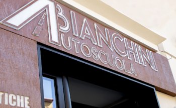AUTOSCUOLA BIANCHINI