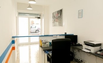 Autoscuola Patenteweb 5 Antrodoco Rinnovo patente euro 69 Iscrizione per le patenti A e B euro 90.Rinnovo porto d'armi euro70