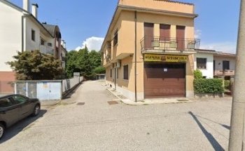 Autoscuola Leonardini di Leonardini Paola & C. Snc